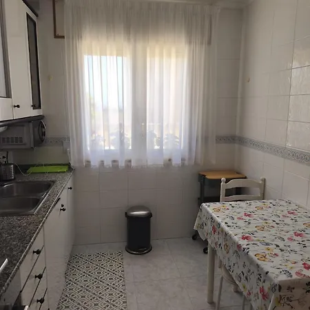 Adosado Avda Breogan 71 * Foz