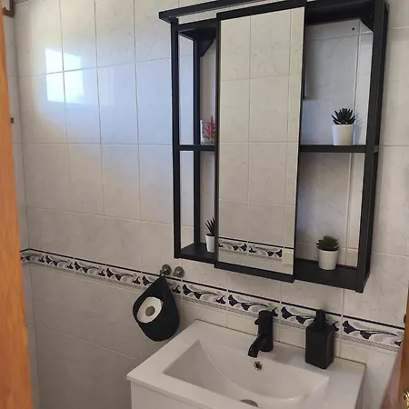 Adosado Avda Breogan 71 * Foz